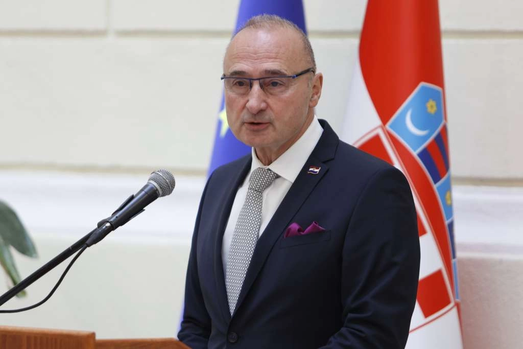 Grlić Radman: Dobro se sjećamo crnogorskih rezervista i agresije na Dubrovnik